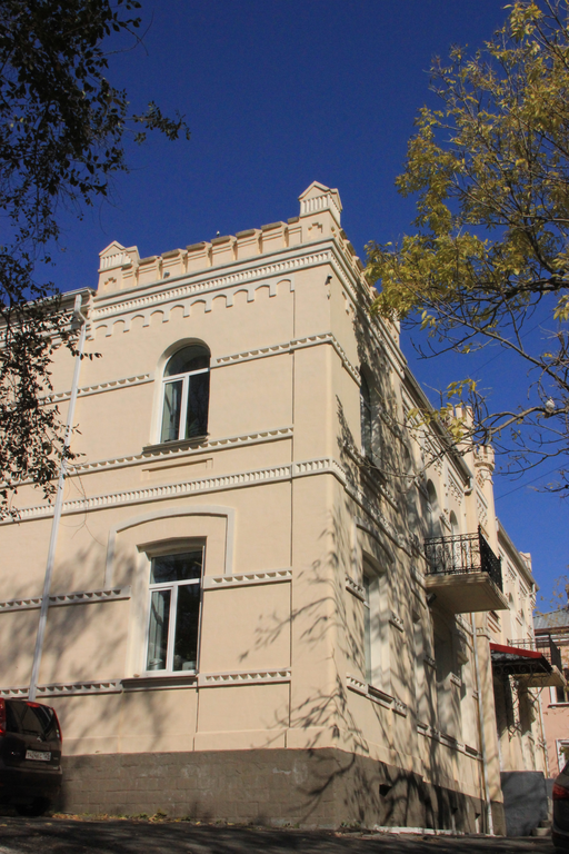 Пушкинская улица 19)